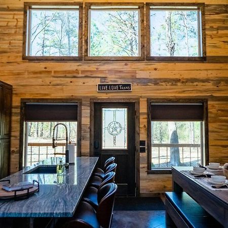The Big Tex Luxury Cabin Is Epic Broken Bow Exterior foto
