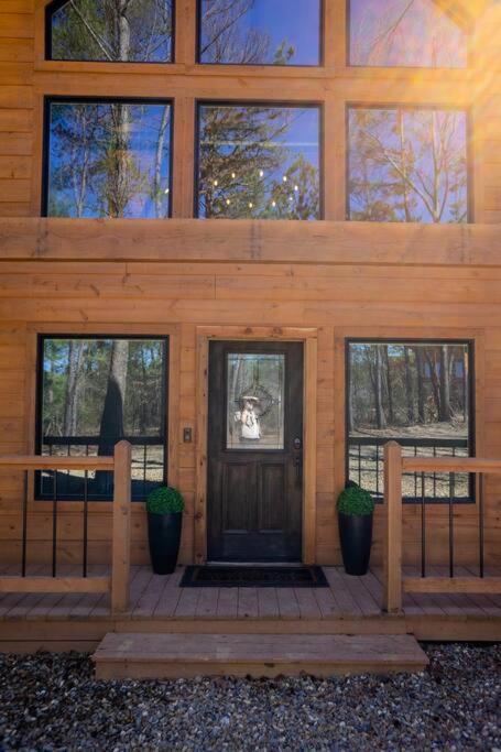 The Big Tex Luxury Cabin Is Epic Broken Bow Exterior foto