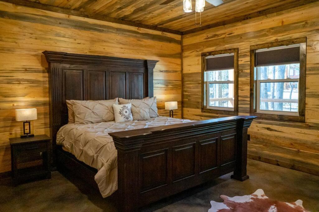 The Big Tex Luxury Cabin Is Epic Broken Bow Exterior foto