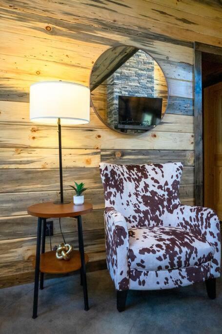 The Big Tex Luxury Cabin Is Epic Broken Bow Exterior foto